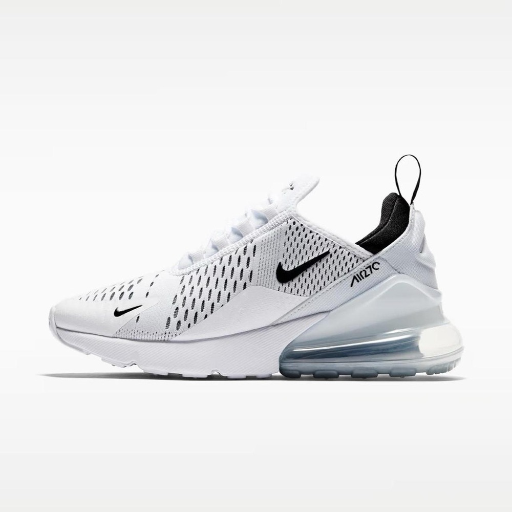 Nike Air Max 270 Sneakers